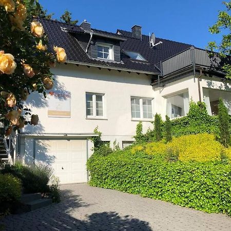 Schicke Landhauswohnung mit Dachterrasse Königswinter Exterior foto